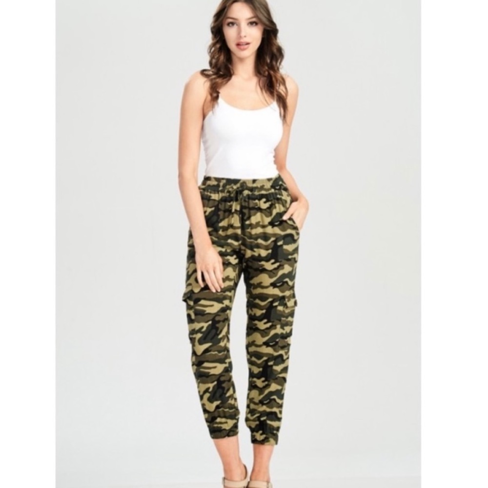 New! Clearance 🎉Camo Cargo Drawstring Joggers Lightweight Pants - Picture 2 of 6